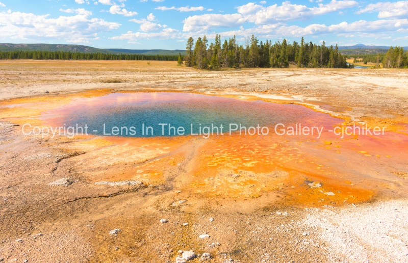 1_Opal-Pool-In-Midway-Geyser-Basin-At-Yellowstone-National-Park-In-Wyoming