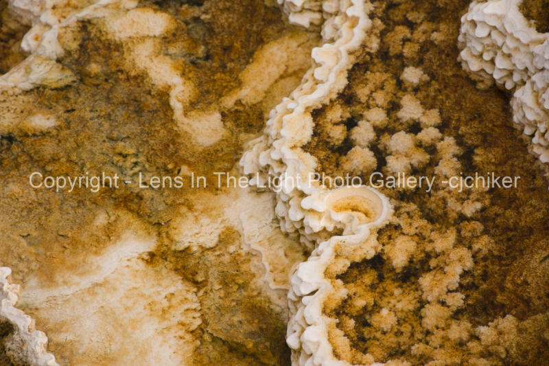 Travertine-Pools-Formation-Detail