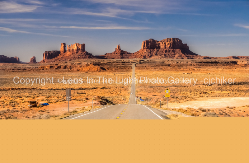 Iconic-Highway-From-Center-of-Highway-Monument-Valley-Utah
